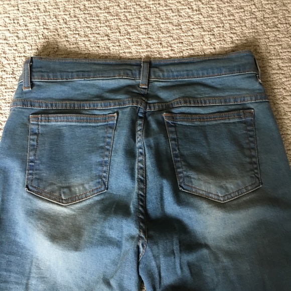 🌻💜👖Vintage, very cool, stretchy jeans - Picture 3 of 6